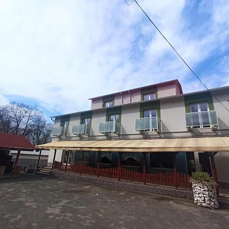 Motel Šofér Volkovce Extérieur photo