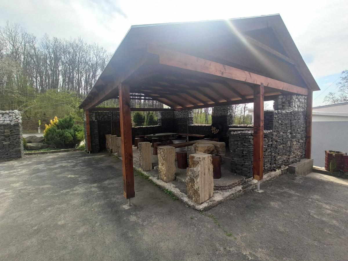 Motel Šofér Volkovce Extérieur photo