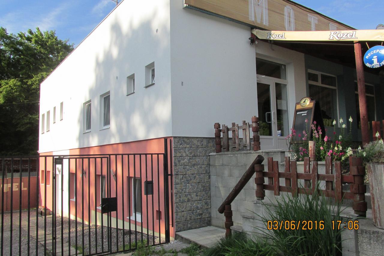 Motel Šofér Volkovce Extérieur photo